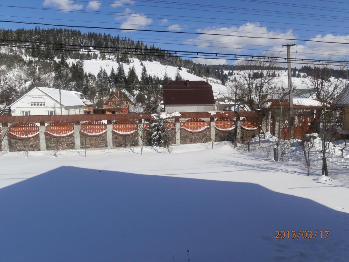 Karpatskiy Domyk Izky Exterior foto